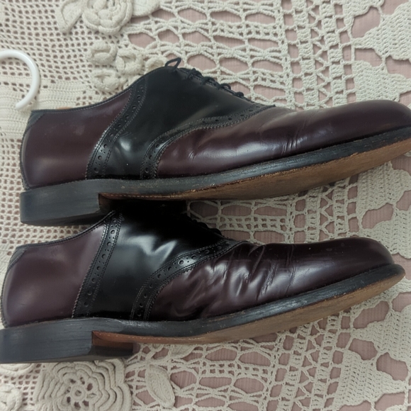 VTG Allen Edmonds Men's Leather Saddleback Shoes 12 with cedar shoe horns - Picture 4 of 9